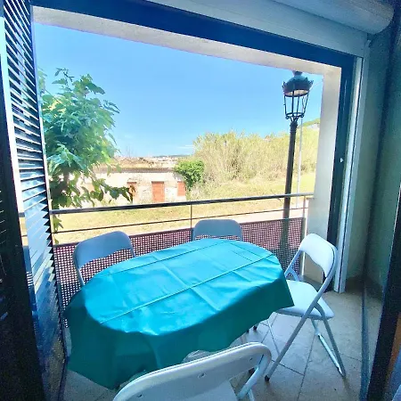 Apartment Hauzify I Forques